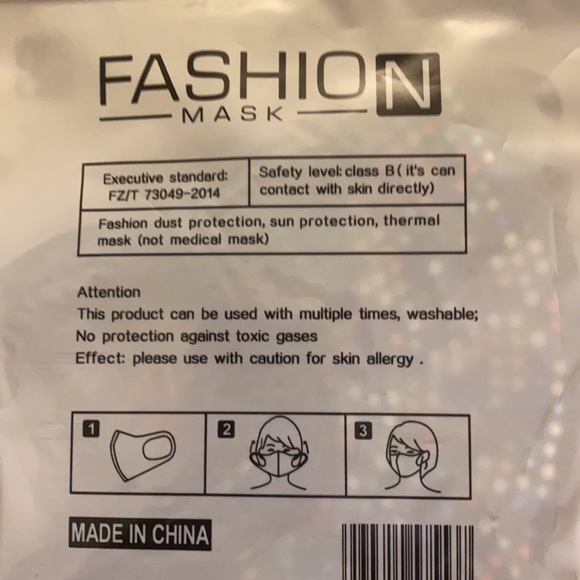 3/$20 - 2 sealed rhinestone face masks - Picture 4 of 4